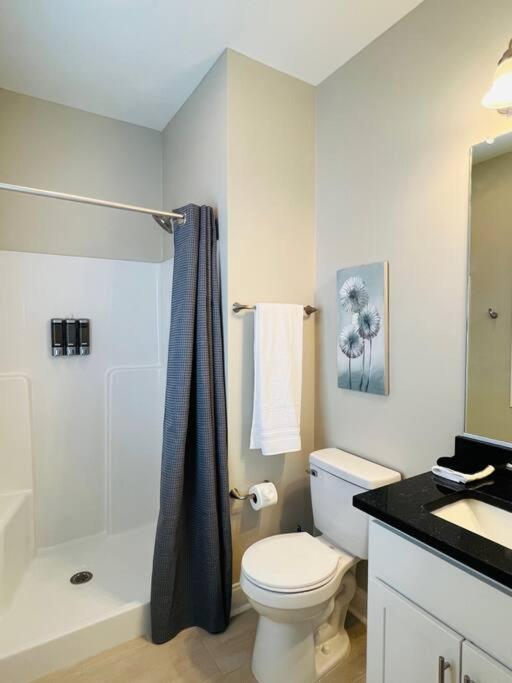 Luxury 4 Bedroom Home And Private Deck By Mcg 6 Augusta Luaran gambar